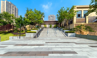 �ؑc���ųɹ��W(xu��)У�����@У�^(q��)