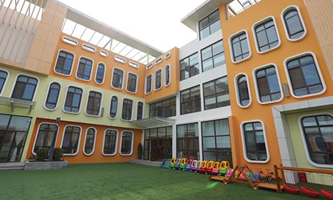 �ɶ��е���ʮ�׃��@ͯ���ֈ@