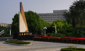 ���B���´�W(xu��)���ڶ�݆���pһ�������O(sh��)��У�����O(sh��)�W(xu��)��