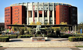 ��ꖺ��պ����W(xu��)