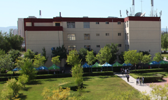 ɽ��ؔ��(j��ng)��W(xu��)�A�̌W(xu��)Ժ