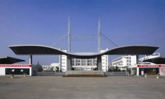 �R��ɽ�����ߵȌ��ƌWУ