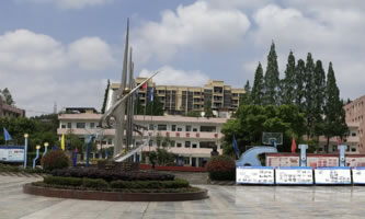 �Ĵ�ʡ�쌎�а����I(y��)�߼��ЌW(xu��)У