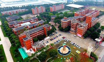 ��ɽ��혵^(q��)�����I(y��)���g(sh��)�W(xu��)У