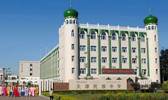 ����������е��I(y��)���g(sh��)�W(xu��)У