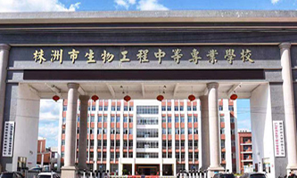 ���������﹤���еȌ��I(y��)�W(xu��)У