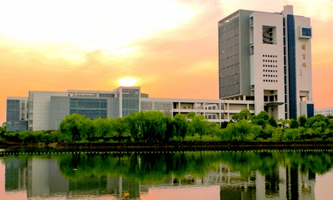 �ϲ���W(xu��)