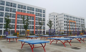 �����ЙC(j��)е���I(y��)�W(xu��)У