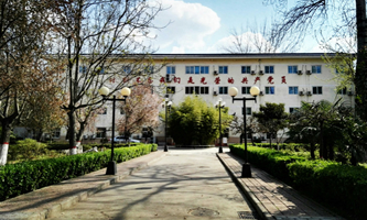 �й�������ί�hУ