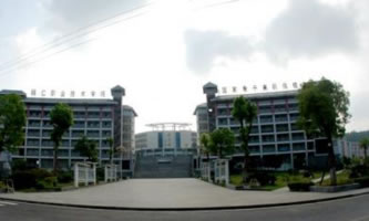 �~���м����W(xu��)У