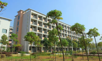 ���հ��c�����W(xu��)Ժ