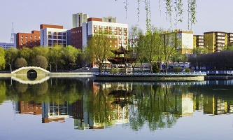 �½���W(xu��)������һ����W(xu��)��һ���W(xu��)�ƽ��O(sh��)��У�����O(sh��)�W(xu��)��