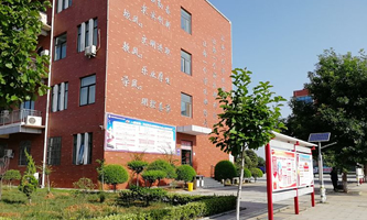 ���T�{����݅^(q��)�еȌ��I(y��)�W(xu��)У