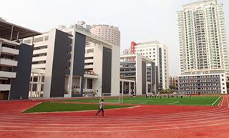 �����е�һ�I(y��)���g(sh��)�W(xu��)У