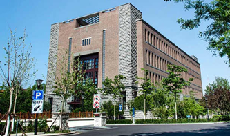 �й������ί�hУ����������W(xu��)Ժ���й������ί�hʷ�о��ң�