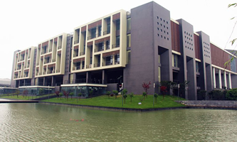 �Ϸʴ�W���ϷʌWԺ��