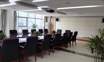 ���c���w���W(xu��)У