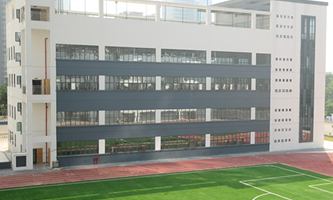 �����е�һ�I(y��)���g(sh��)�W(xu��)У