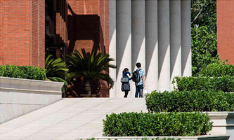 �й������ί�hУ����������W(xu��)Ժ���й������ί�hʷ�о��ң�